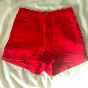 AMERICAN APPAREL - red denim shorts